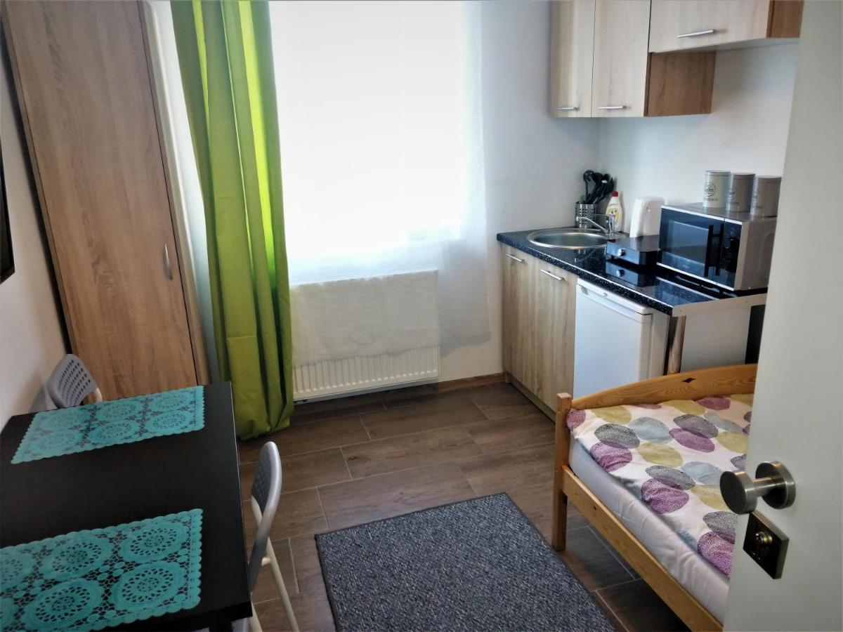 Pokoje - Studio Gliwice I Przy Onkologii Exterior foto