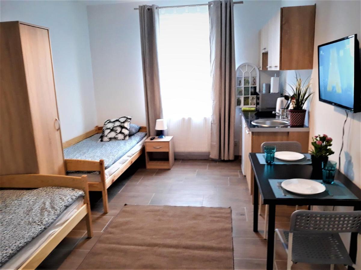 Pokoje - Studio Gliwice I Przy Onkologii Exterior foto