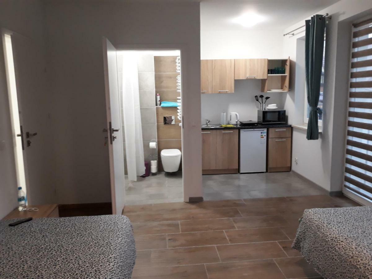 Pokoje - Studio Gliwice I Przy Onkologii Exterior foto
